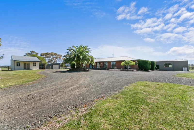 940 Cairnbrook Road, Glengarry VIC 3854