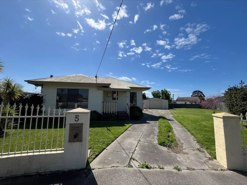 5 Alamein Court, Traralgon VIC 3844