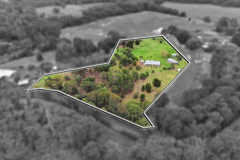 35 Lyndons Road, Callignee VIC 3844