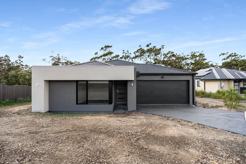 22 Emerald Court, Churchill VIC 3842