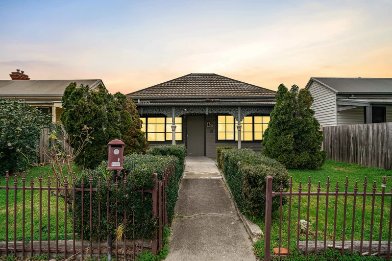 31 Queens Parade, Traralgon VIC 3844