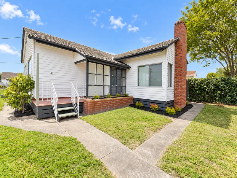 1 Chenhall Crescent, Traralgon VIC 3844