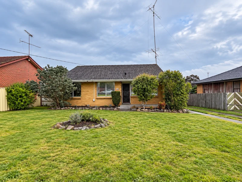 13 Shaw Street, CHURCHILL VIC 3842