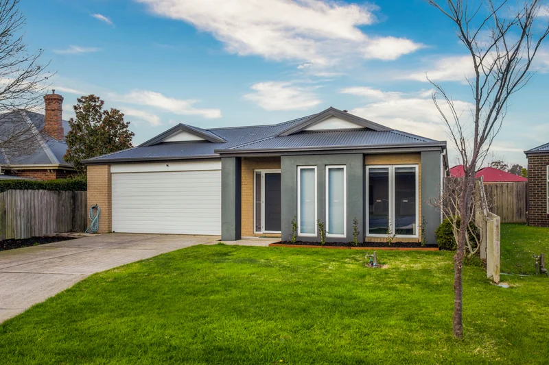 3A Dampier Close, Traralgon VIC 3844