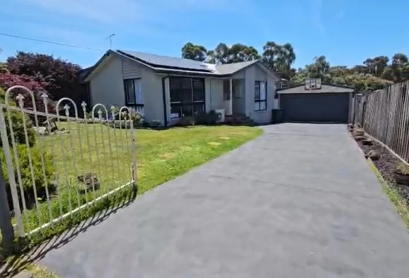 40 Northern Avenue, Newborough VIC 3825