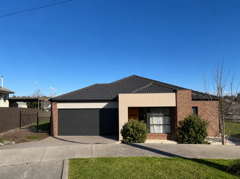 10 Evelyn Court, Traralgon VIC 3844